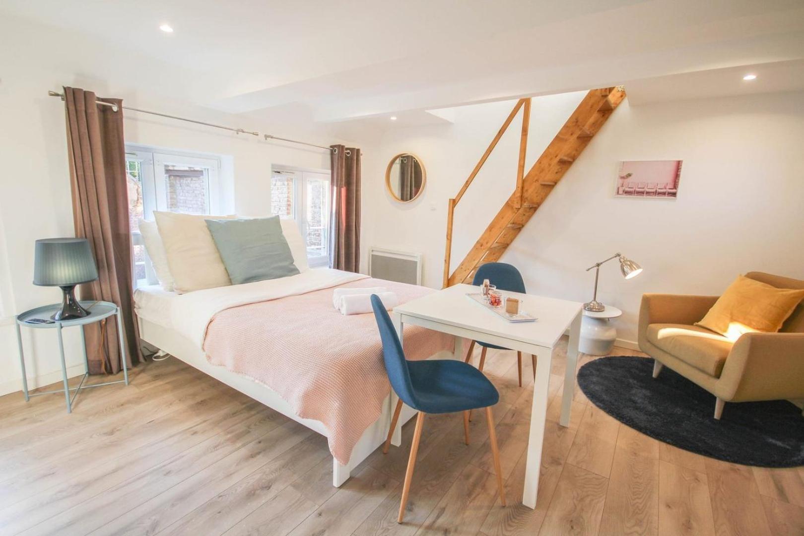 Lille Hypercentre Gares - Small Suite Luaran gambar