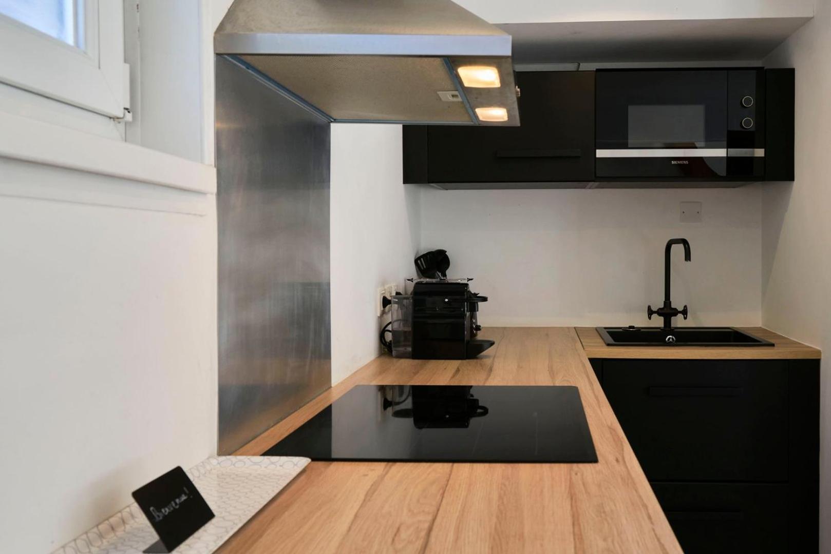 Lille Hypercentre Gares - Small Suite Luaran gambar